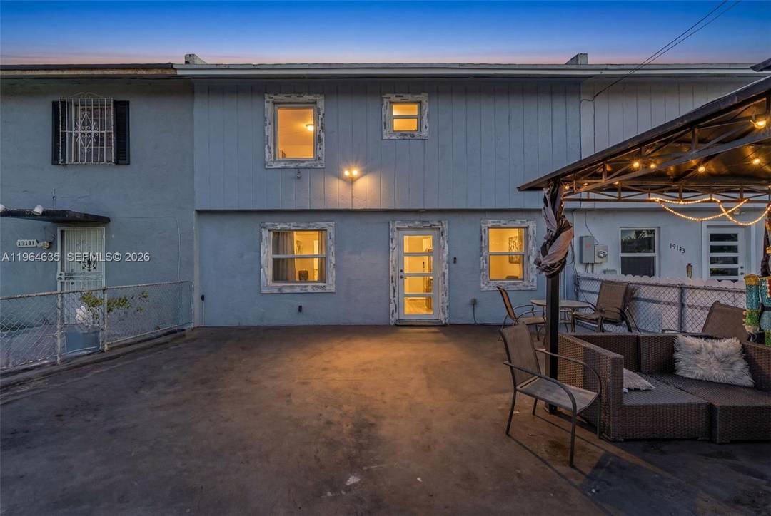 No HOA Fee Simple Townhouse FHA Approved Spacious, townhouse featuring 3 bedrooms and 1.