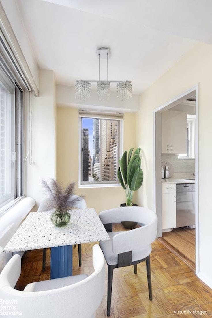 INVESTORS OR 1031 EXCHANGE This oversized studio boasts great light with north and east exposure.