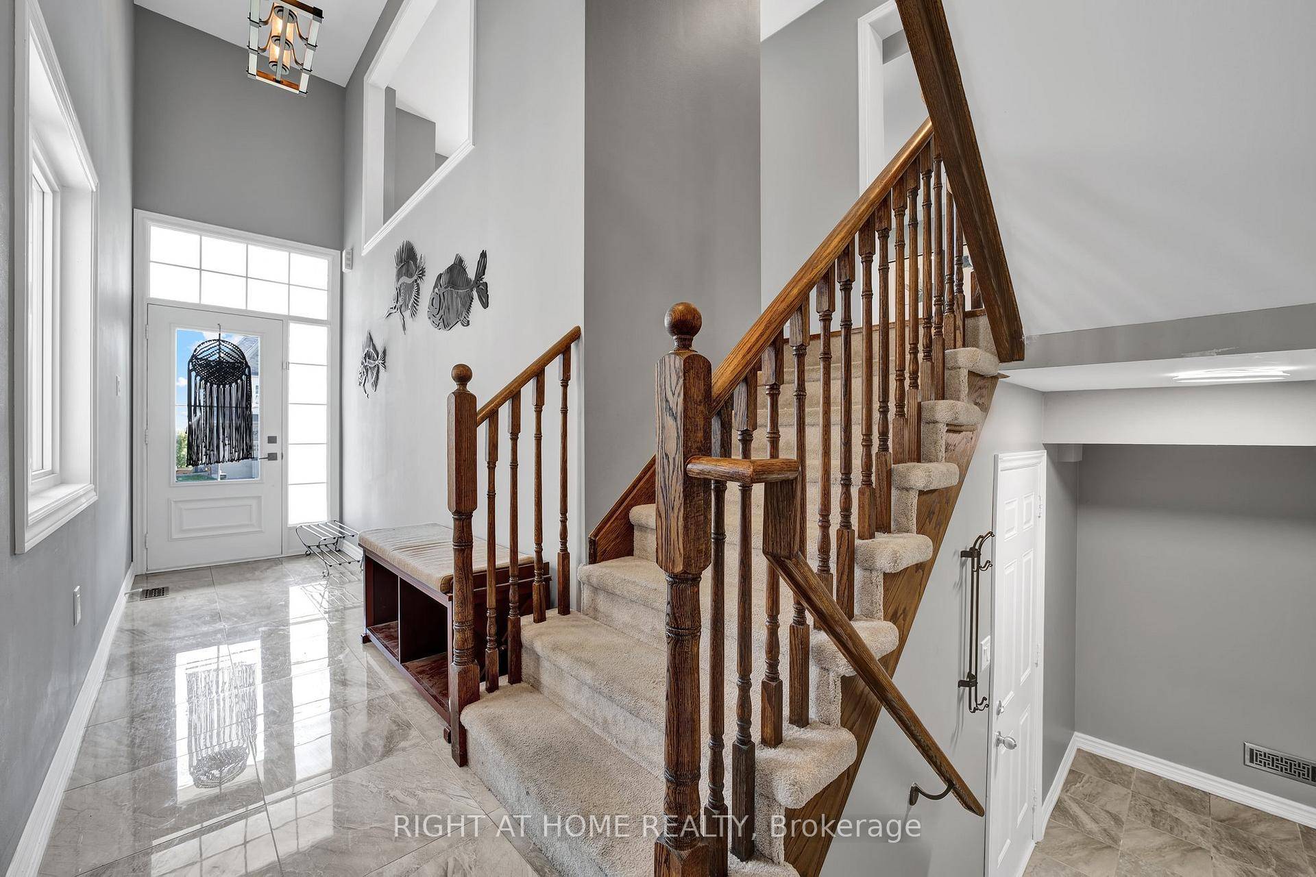 If It's Space And Lifestyle You're Looking For, Stop The Car, Get Out And Walk On Over To 40 Ridge Gate Cres In The Thriving Town Of Mt.