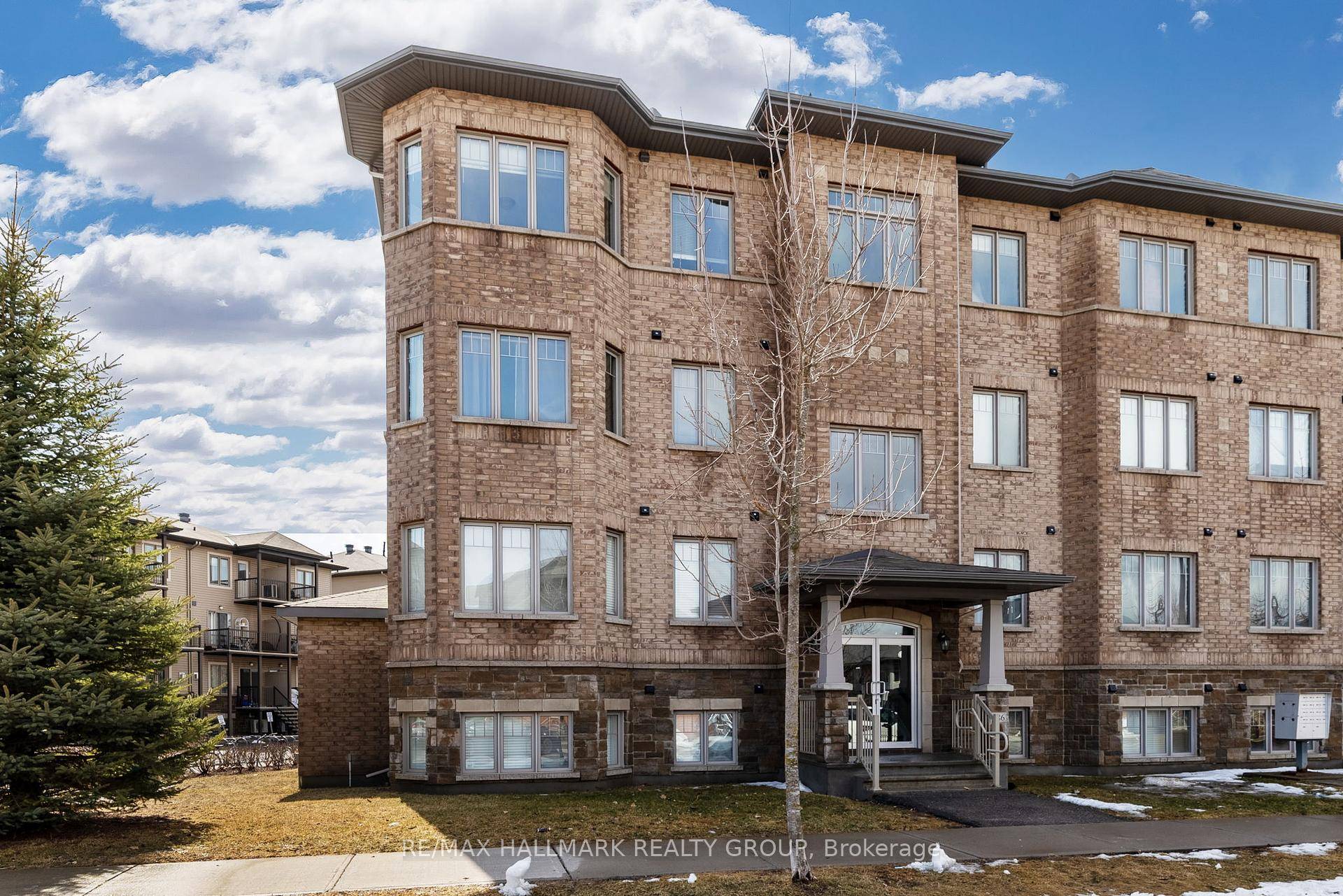 Welcome to this bright and spacious top floor corner unit in the heart of Longfields !