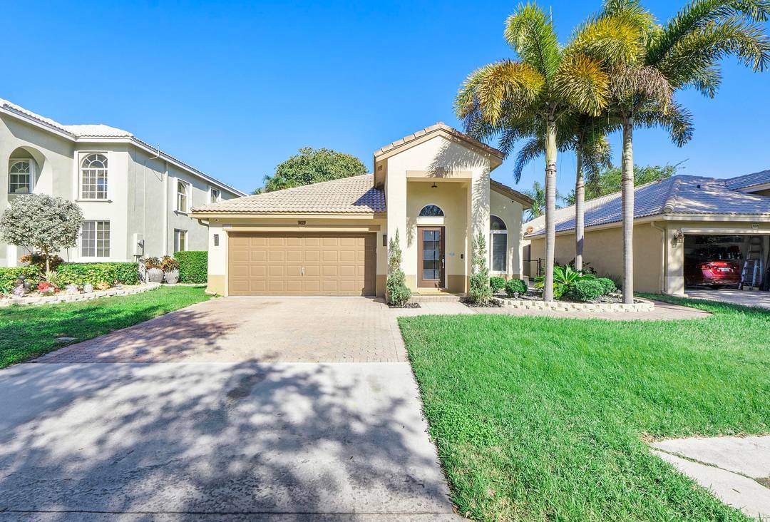 Welcome to this beautifully remodeled home in the heart of Coconut Creek, offering modern elegance and move in ready comfort.