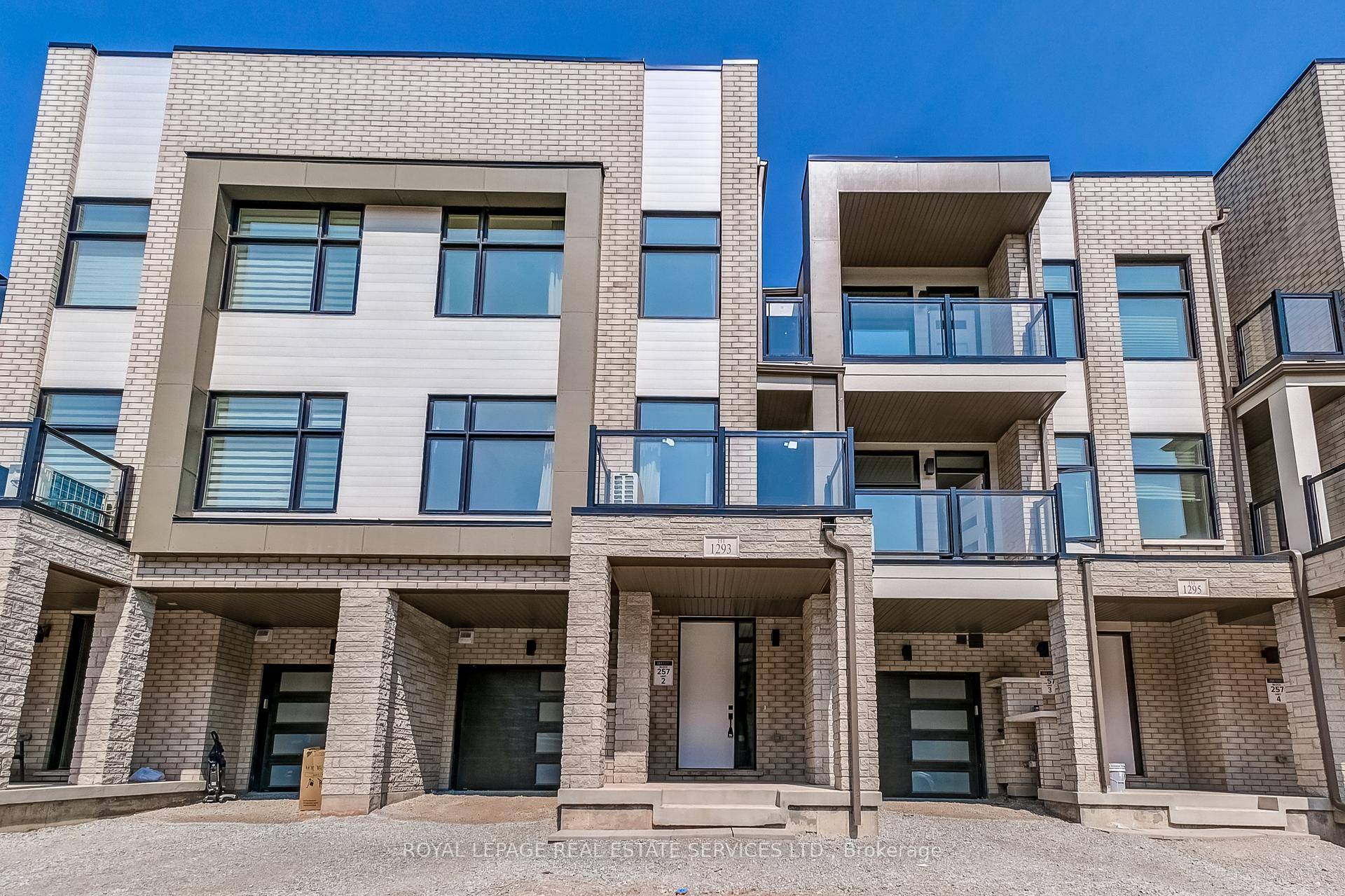 Welcome to 1293 Anthonia Trail, a stunning brand new, never lived in 3 storey townhome located in the heart of Oakvilles desirable Joshua Meadows community.