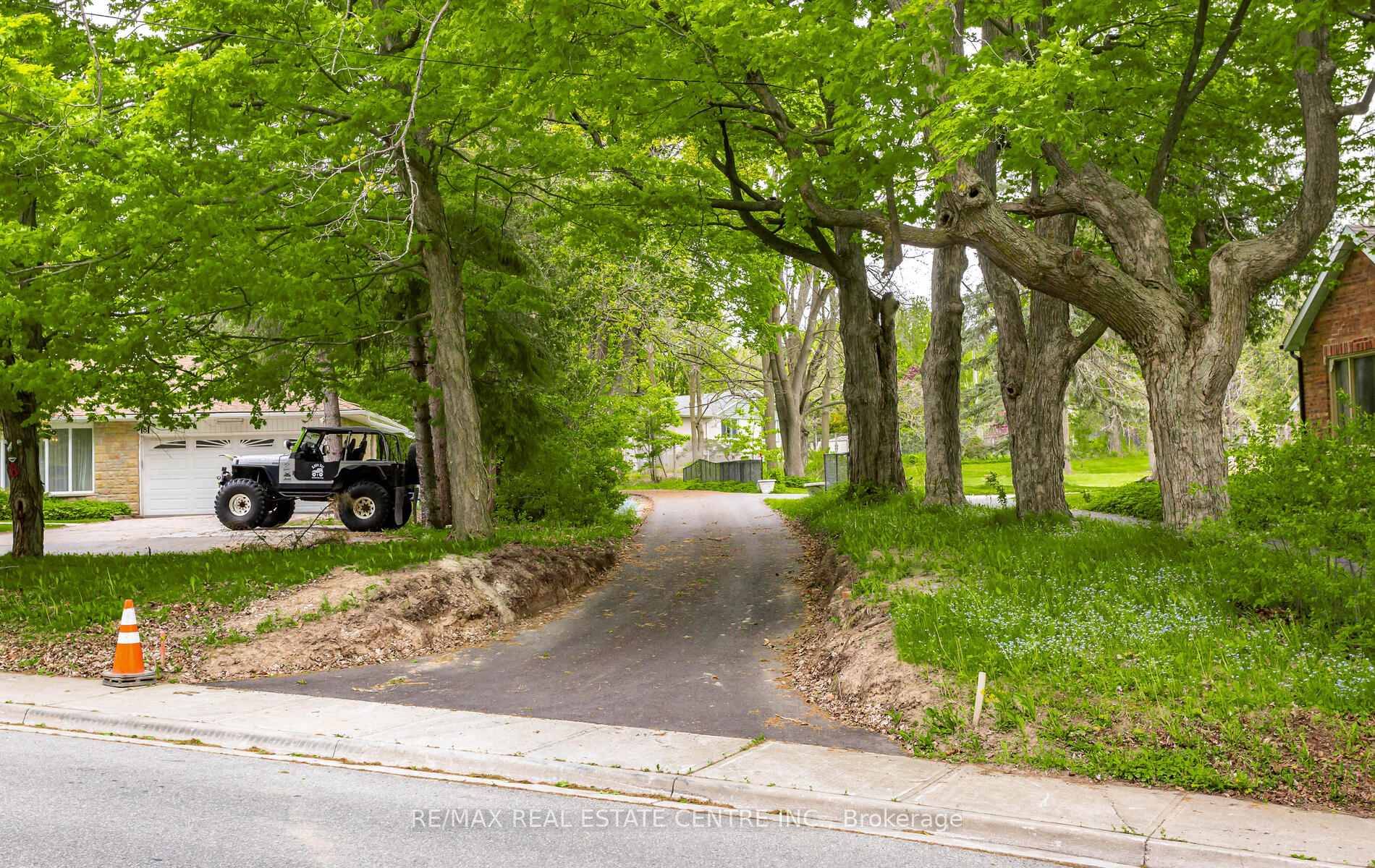Welcome to 6 Stewart town Rd, Solid Bungalow that features a huge lot 0.