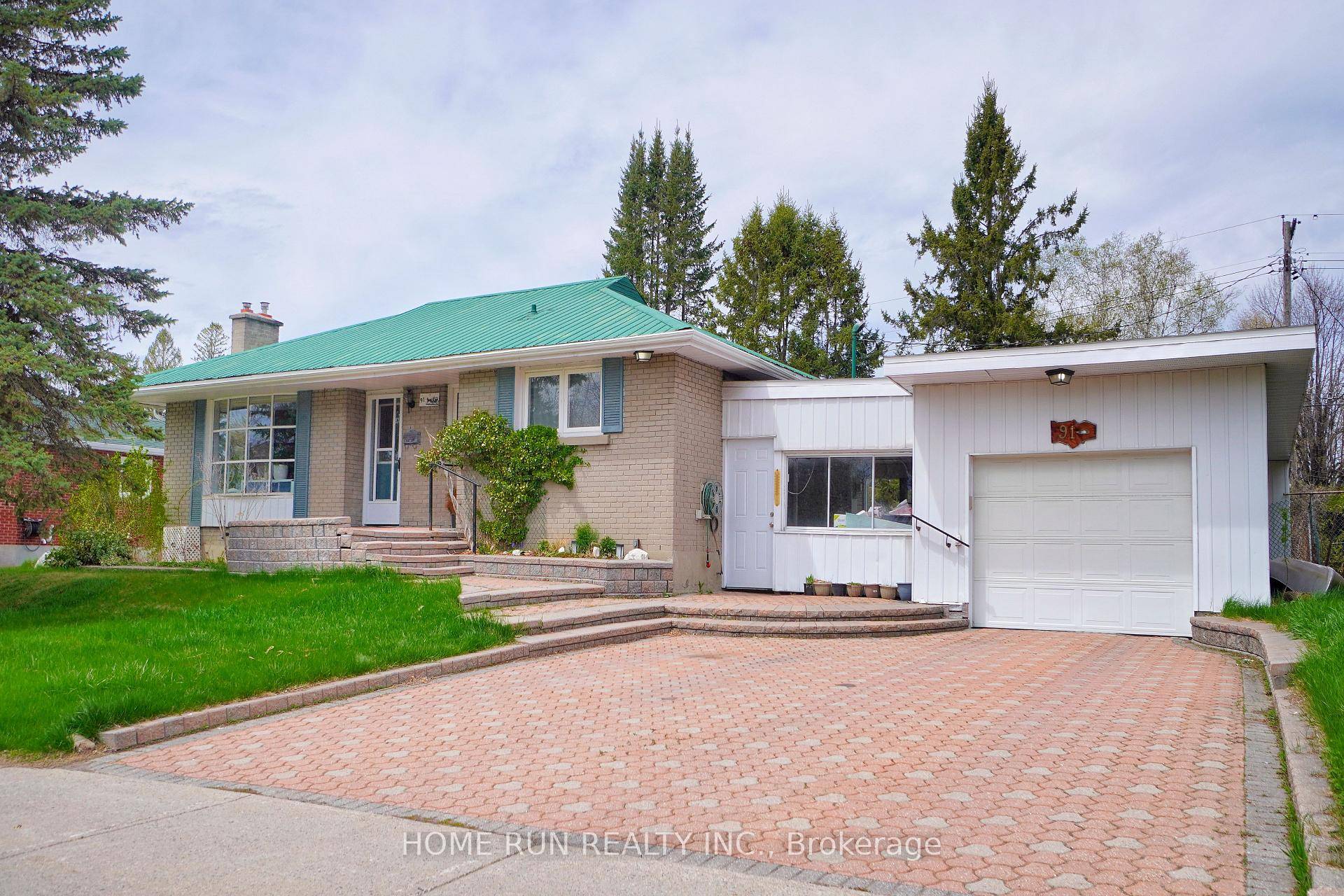 Date Available AUG 1, Prime Location amp ; Rare Find Detached Bungalow in St.