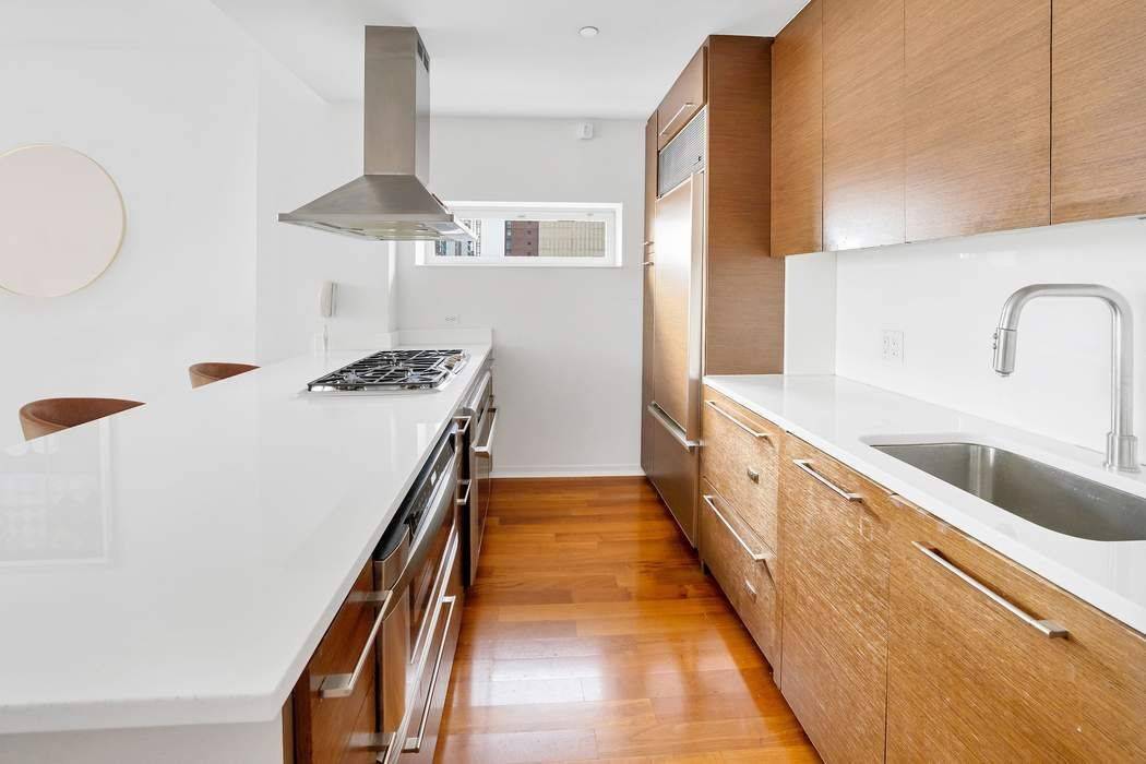 LUXURY HIGH FLOOR TWO BEDROOM IN NoMAD !