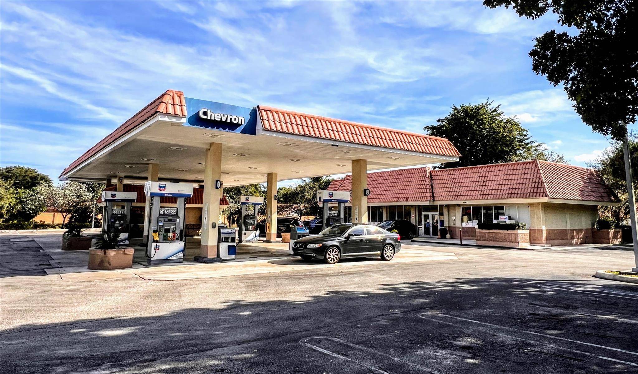 High visibility, free standing gas station located on a signalized corner in affluent Coral Springs, FL.