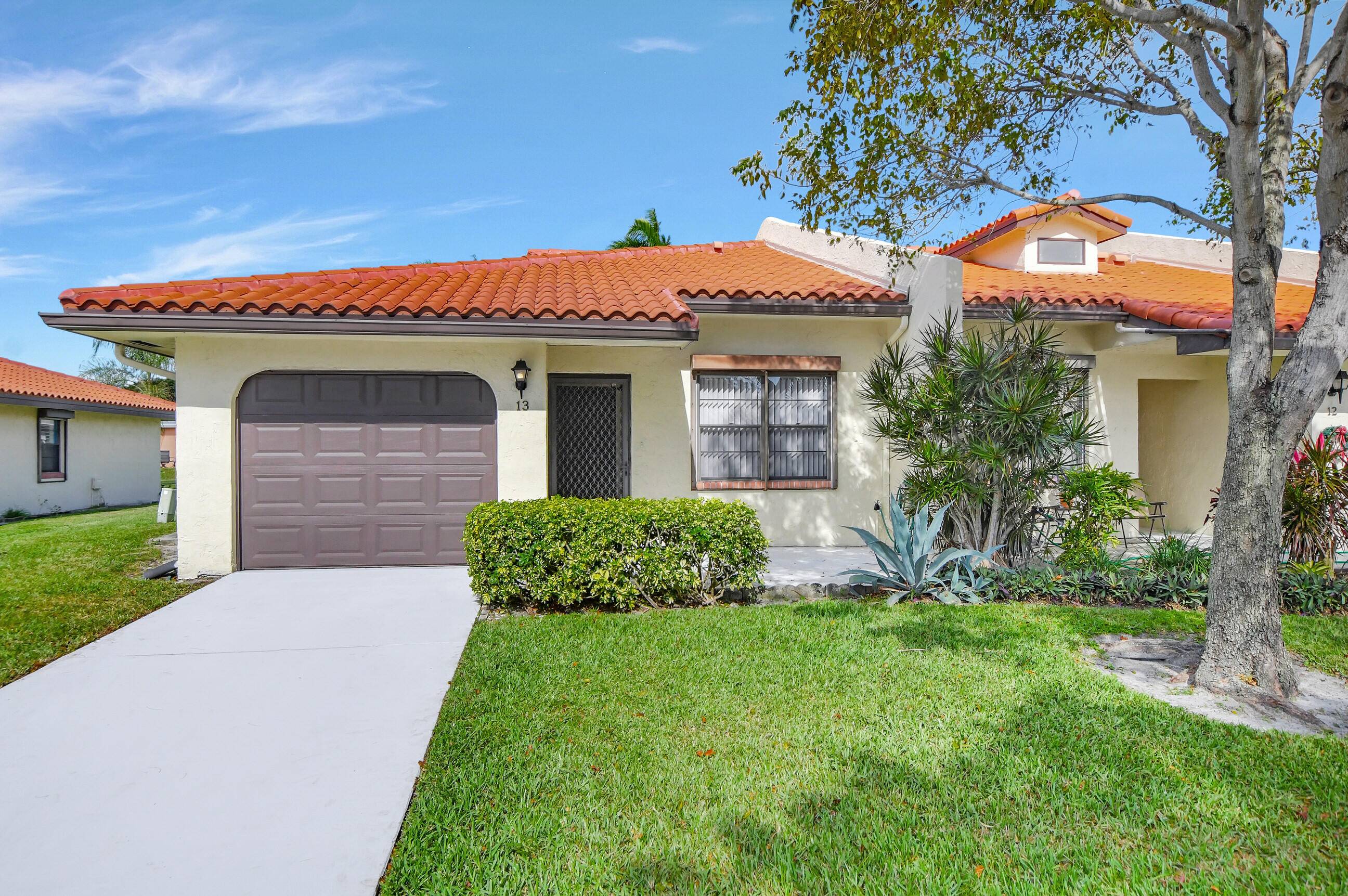 Nice, quiet, well kept neighborhood !