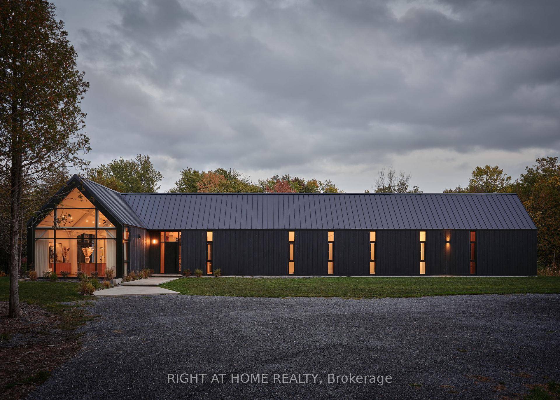 Modern Riverside Masterpiece on the Salmon River.