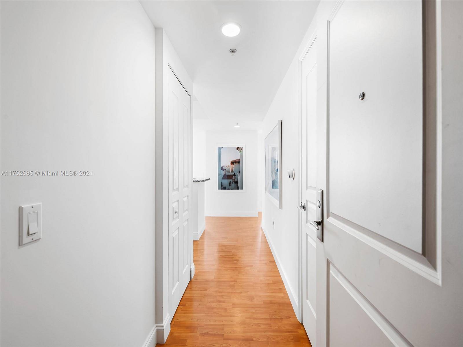 Nicely refreshed 2 2 in 350 Las Olas Place.
