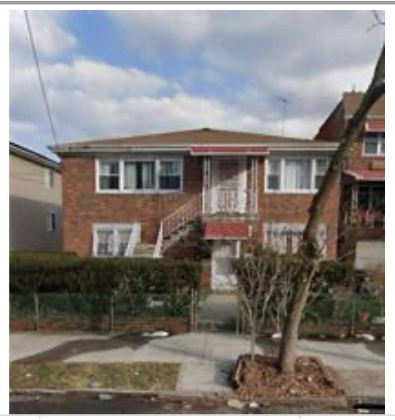 PICTURES COMING SOON. Welcome to 4044 Pratt Avenue !