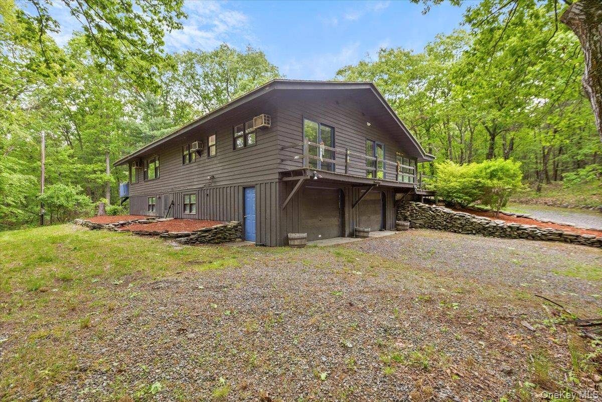 Welcome to your private retreat in the Taconic Hills School District !
