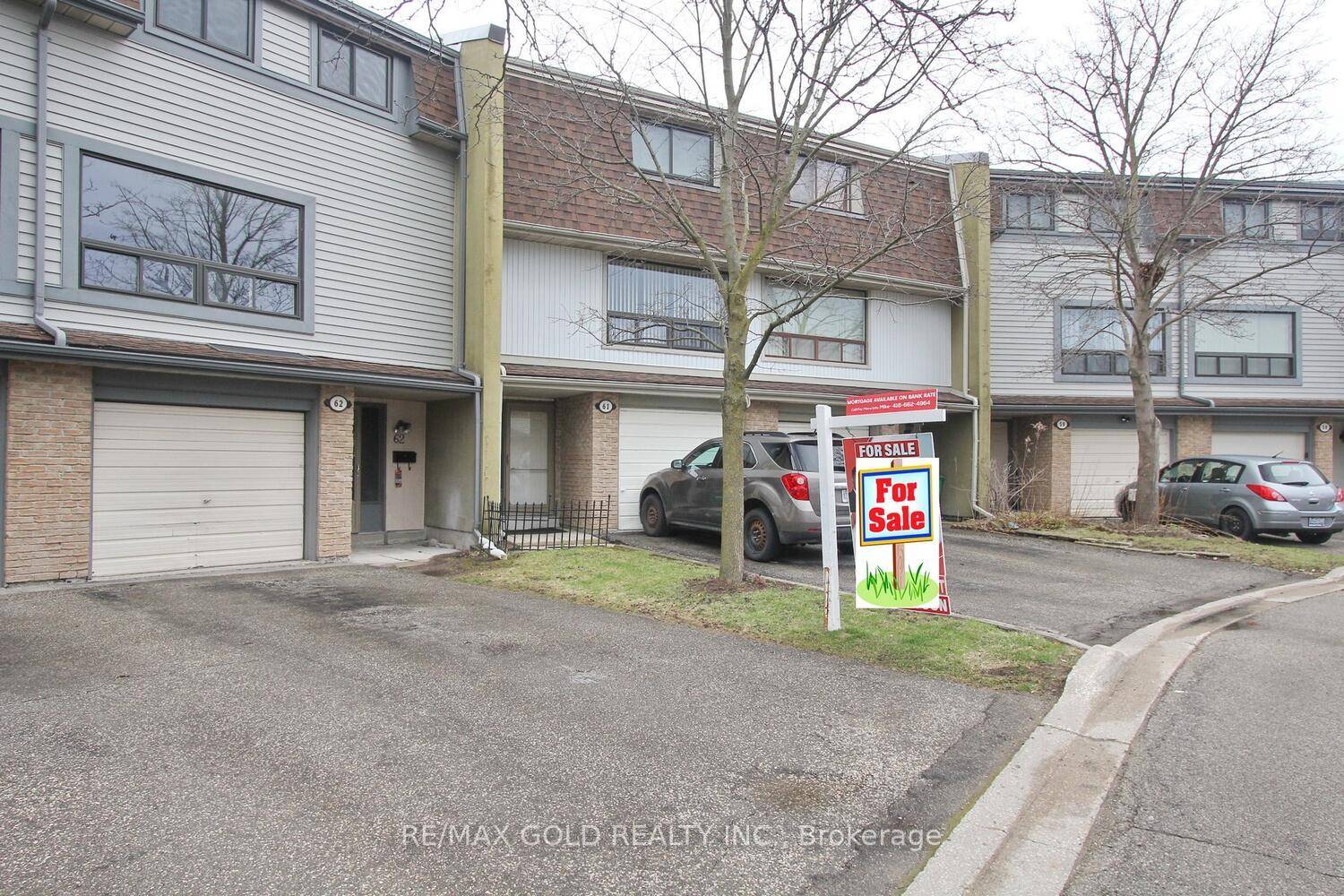 Absolutely Gorgeous 3 1 Bedroom Townhouse Fully Renovated in Hart off Brampton Featuring An Open Concept Main Level, Basement with Full Kitchen, full washroom, Laundry and walk in Closet Bright ...