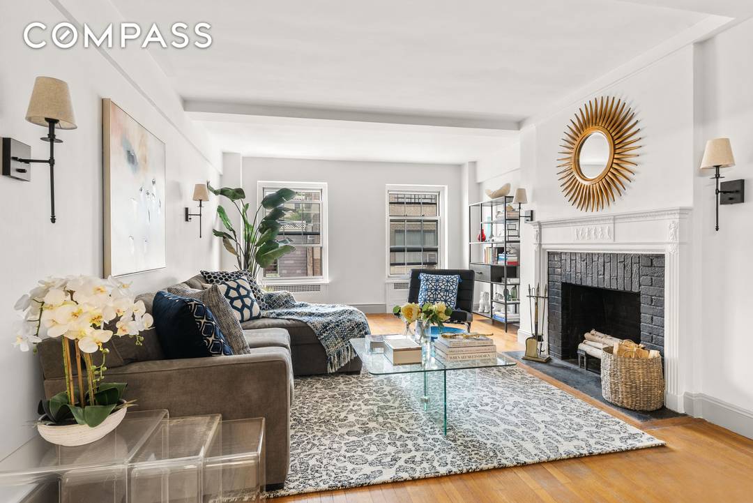 SPONSOR SALE ESTATE CONDITION Create your Carnegie Hill dream home in this sprawling two bedroom, two bathroom residence featuring inviting prewar proportions and an elegant layout in a beautifully converted ...