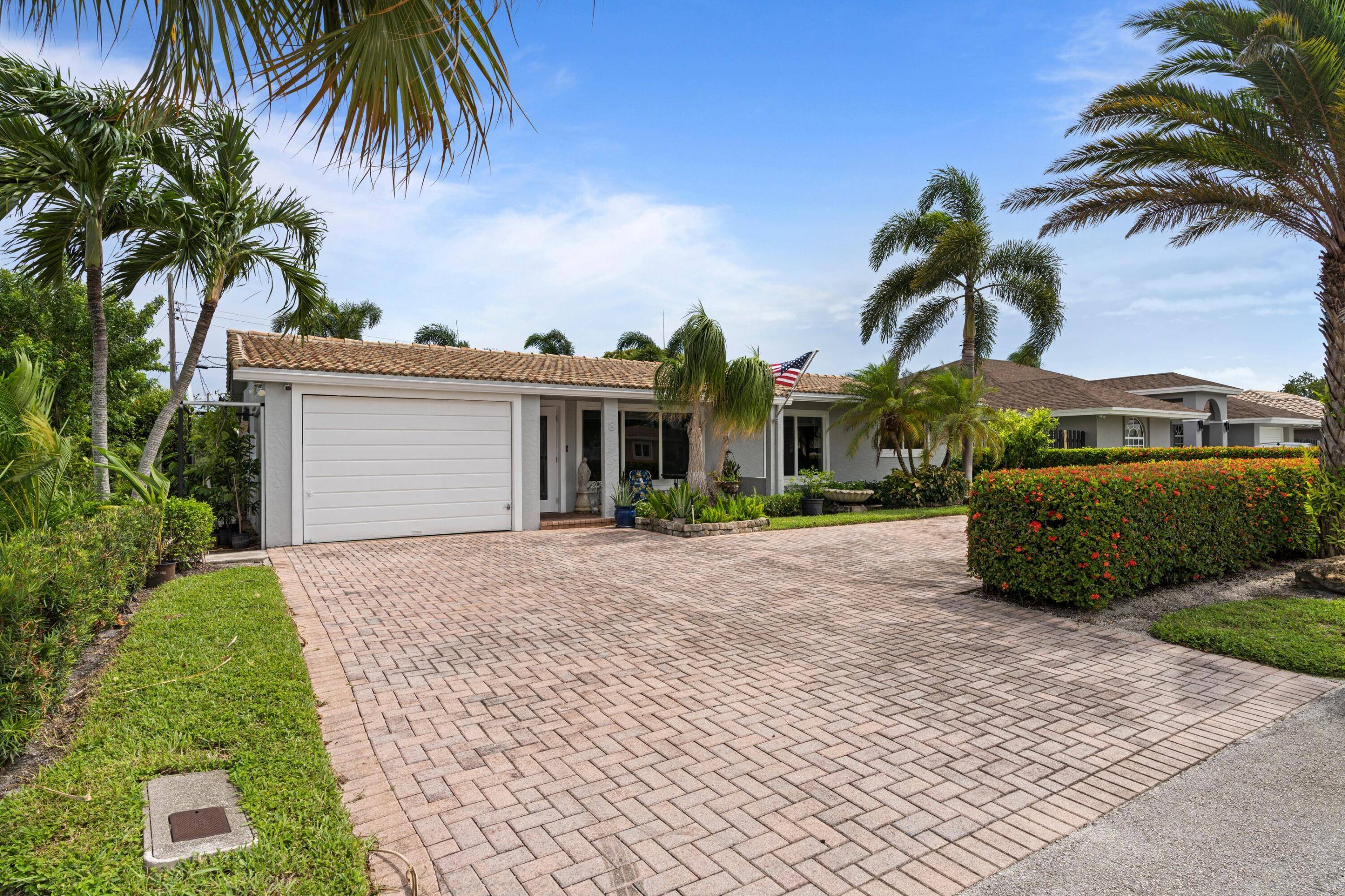 Deerfield Beach Gem ! NO HOA.