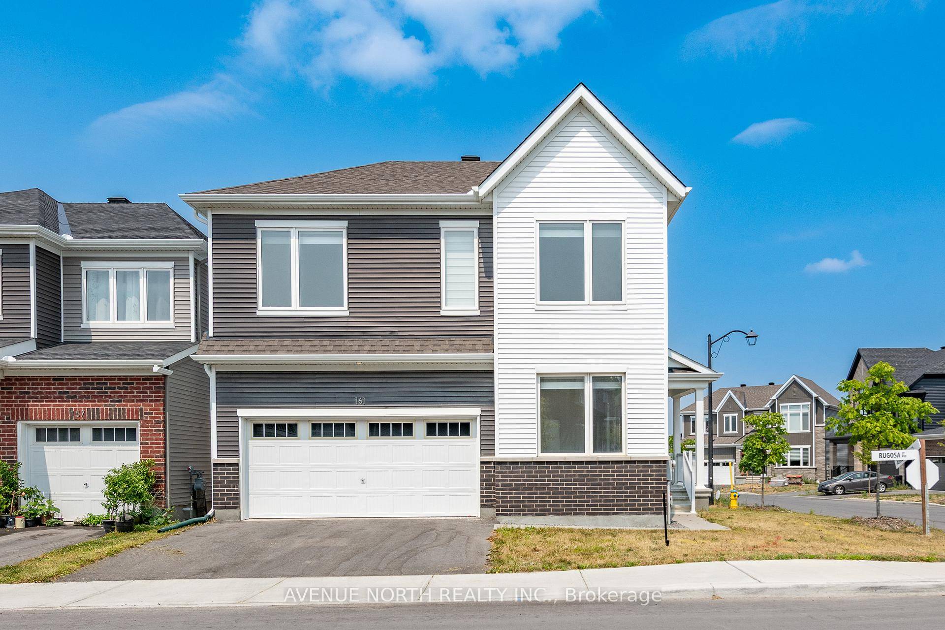 Immerse yourself in this exquisite four bedroom, four bathroom detached home nestled on an expansive corner lot in the desirable community of Half Moon Bay, Barrhaven.
