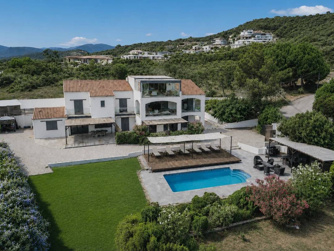 Property in Porticcio with sea view