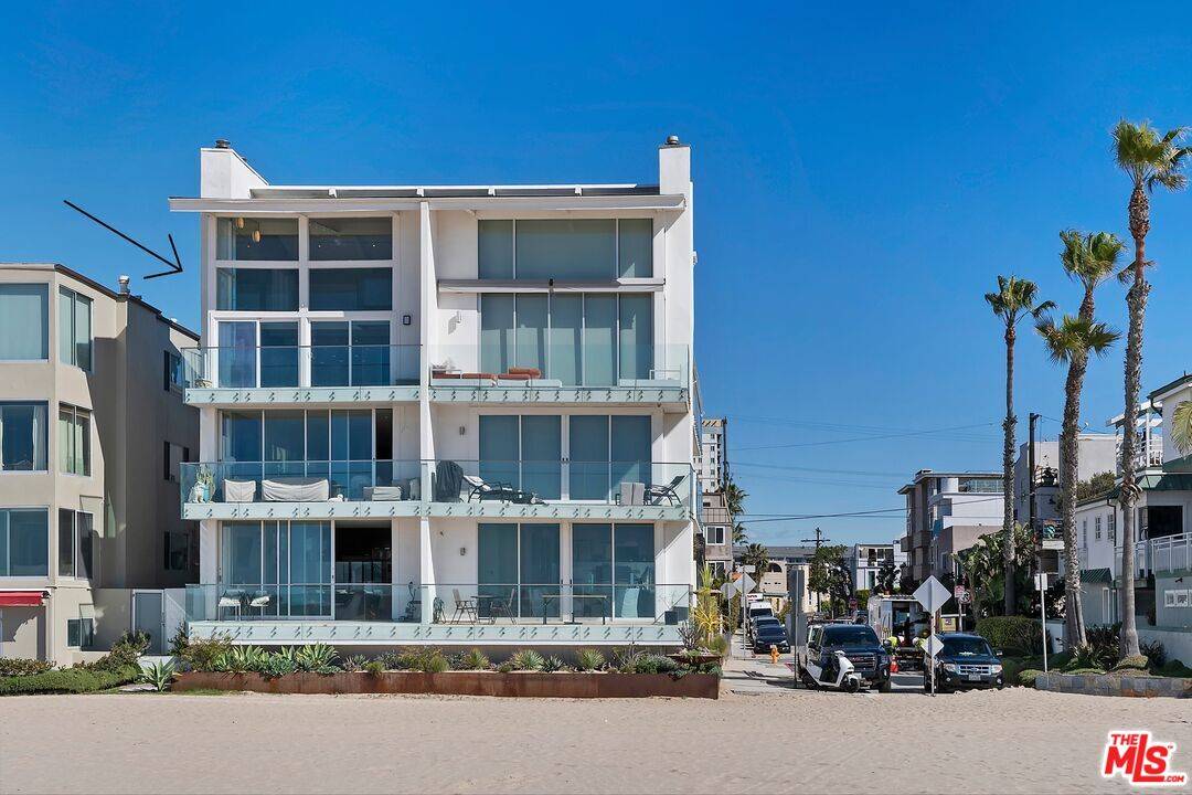 1   Driftwood St 3BR Marina Del Rey La