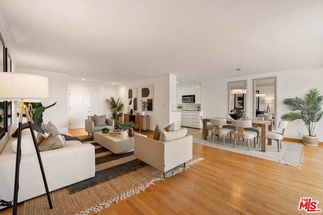 10725 Ohio Ave 3BR Westwood La