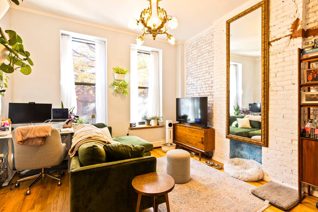 Introducing a meticulously upgraded, turnkey four family townhouse offering both strong investment appeal and an excellent opportunity for an owner resident seeking additional income.