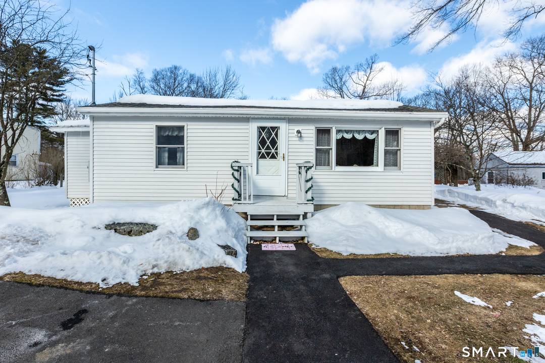 Pride of ownership. Very adorable well maintained two bedroom, one bath home located on 4.