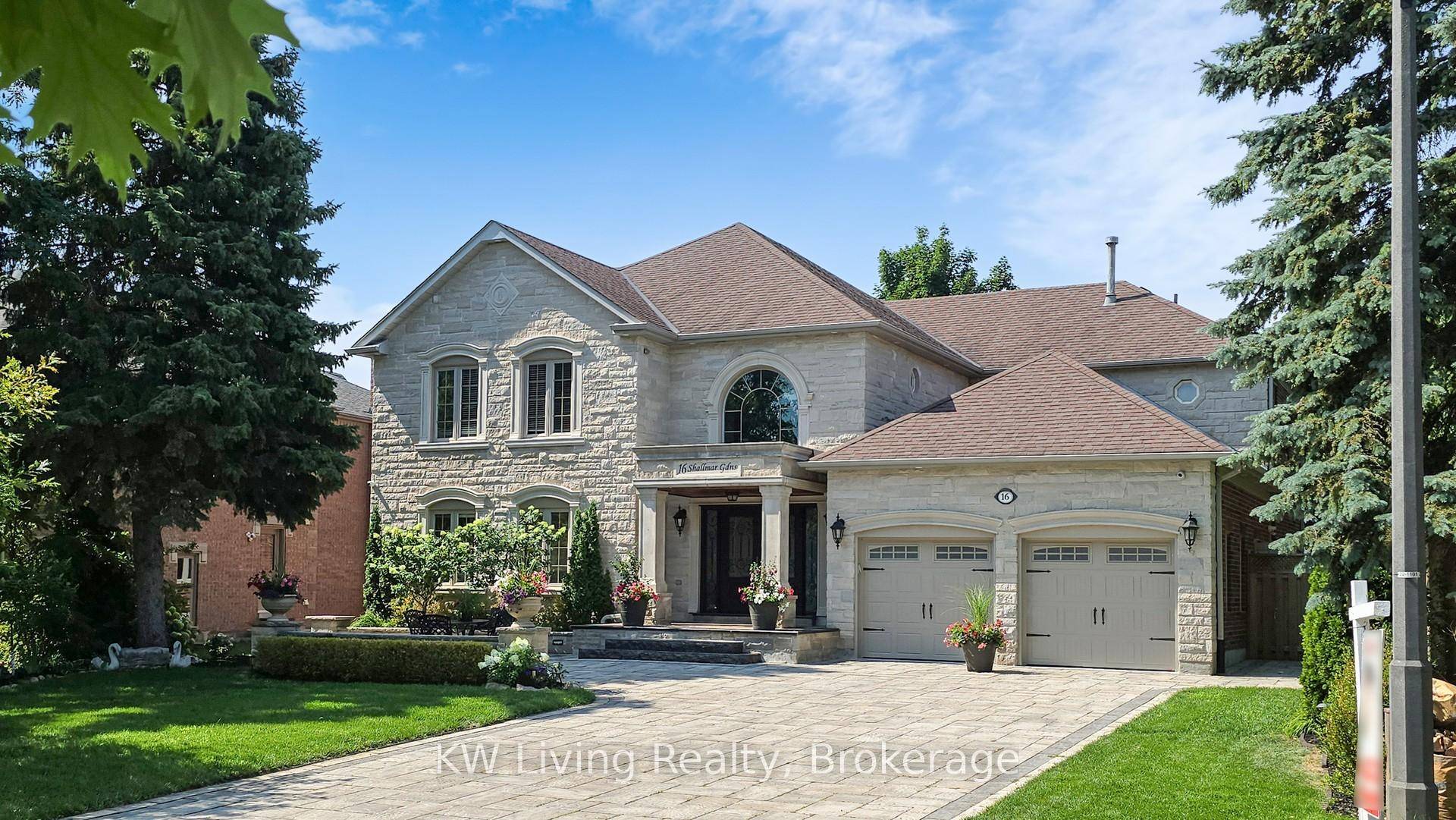 Elegant Luxury Home in Prestigious Bayview Hill.
