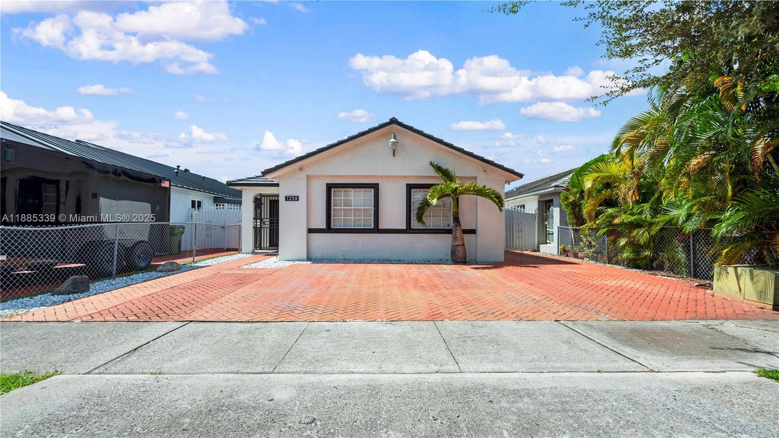 Welcome to your next home in the heart of Hialeah !
