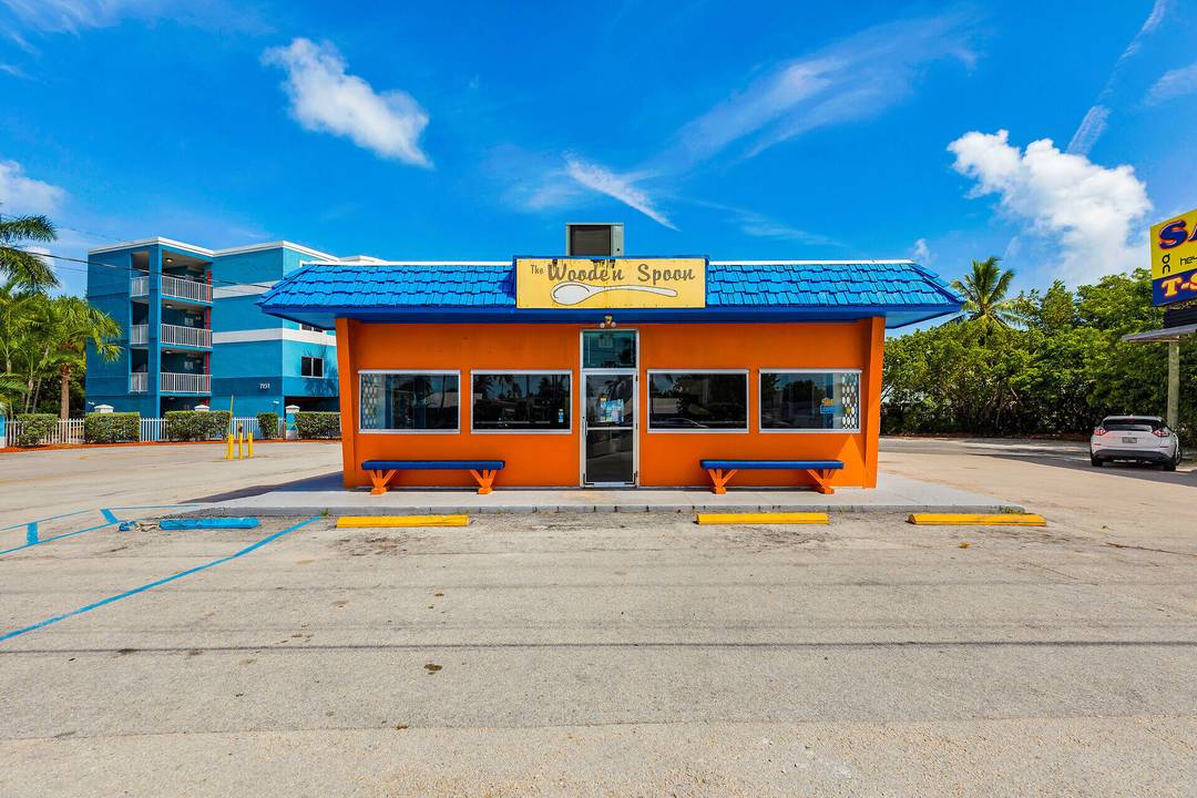 Own The Wooden Spoon Restaurant in the heart of the Florida Keys.