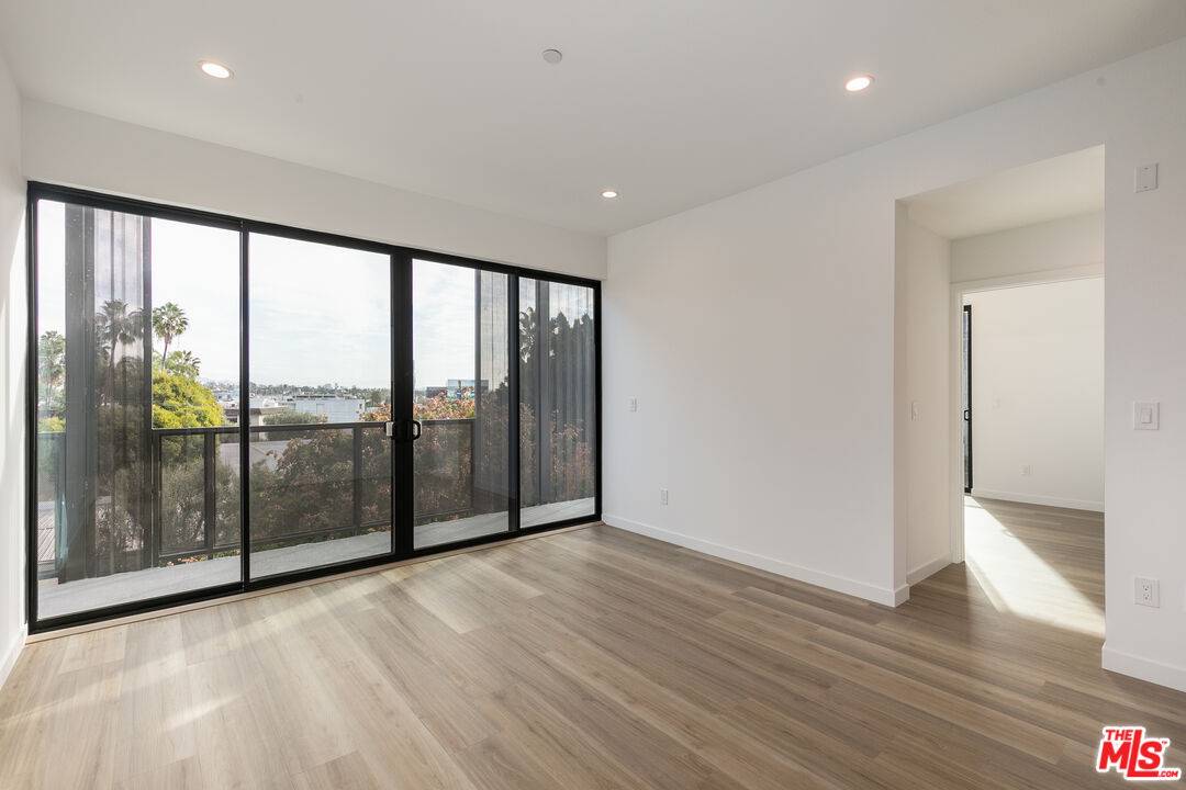 829 Larrabee St 3BR Sunset Strip La