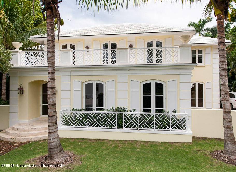 This beautiful, 2 story Bermuda style home offers a wonderful floor plan with 5 bedrooms and 7 bathrooms.
