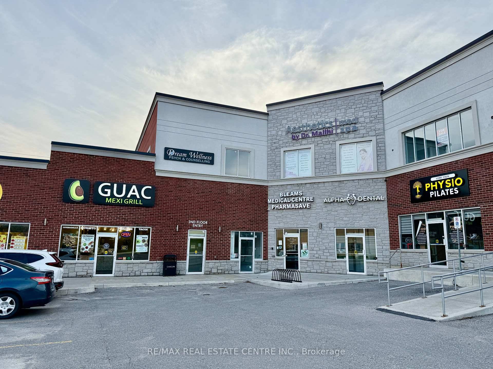 Welcome to Strasburg Square for Lease !
