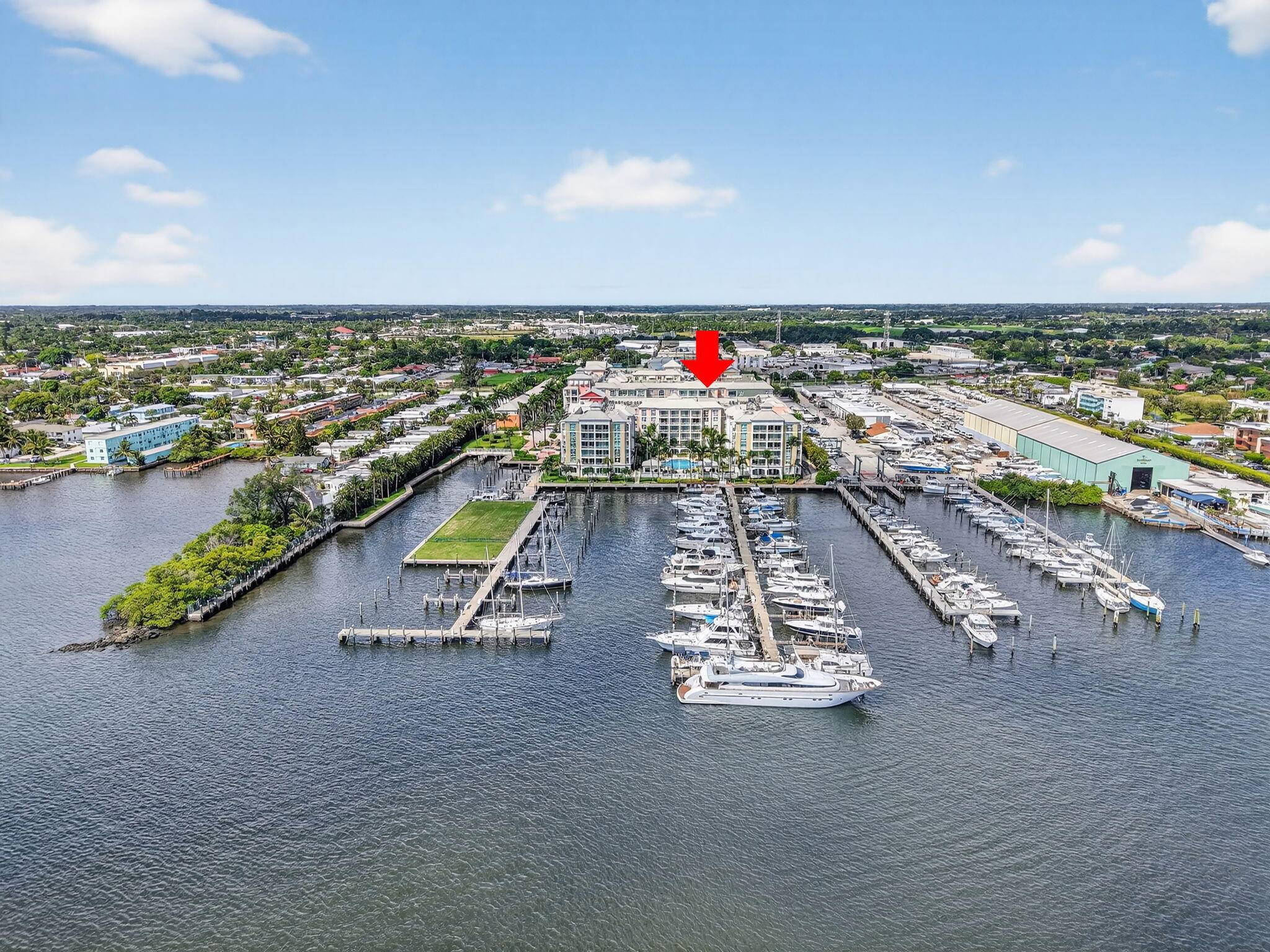 Paradise Awaits ! Gorgeous, fully furnished 1 bedroom condo just steps from the Intracoastal and marina.