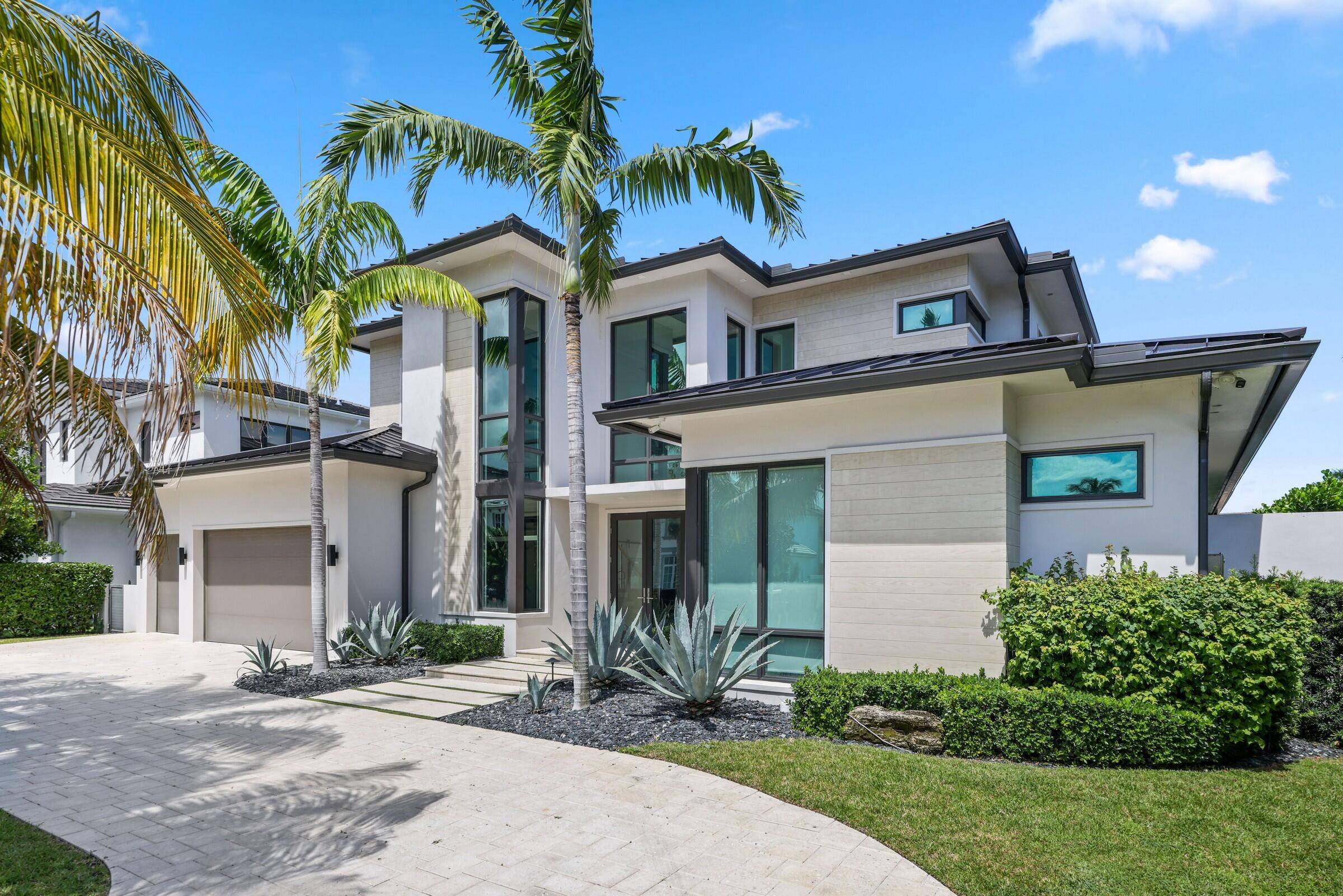Welcome to your private waterfront oasis in the heart of Delray Beach.
