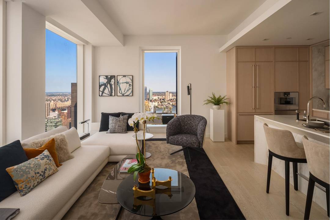 Immediate Occupancy. Stunning with triple exposures facing North, East, and South, this 1, 126 square foot corner one bedroom, one and half bathroom with a 61 square foot balcony, residence ...
