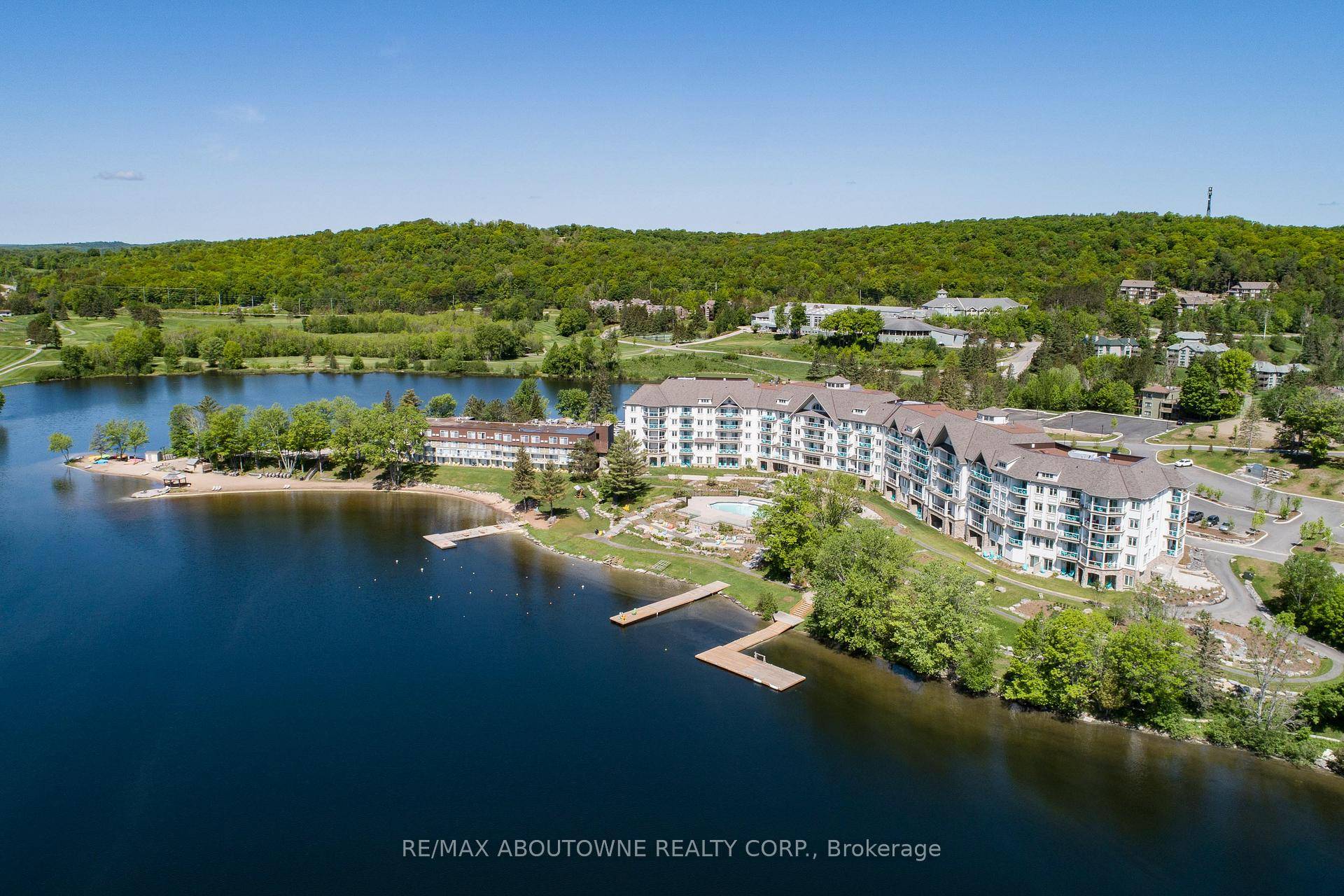 Stunning 2 Bedroom Milford Bay Model at Lakeside Lodge, Deerhurst Resort.