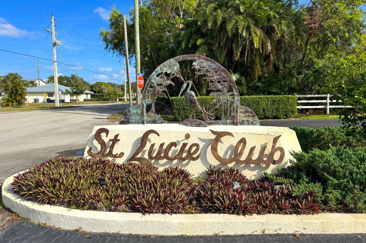 St Lucie Club is a 55 community located in the heart of Stuart.