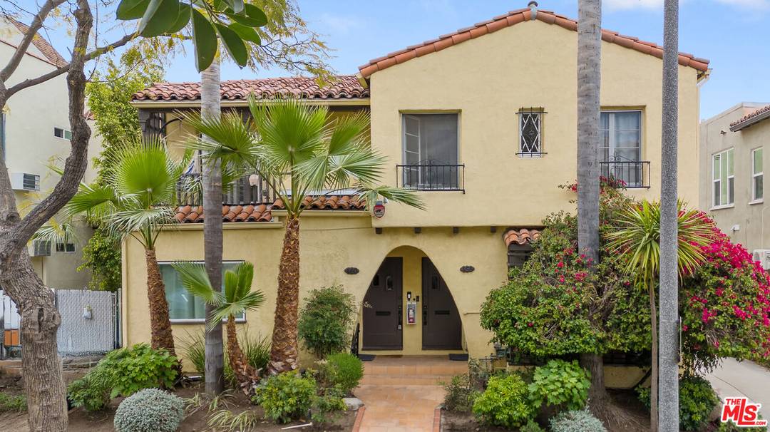 458  N Genesee Ave 8BR Hancock Park La