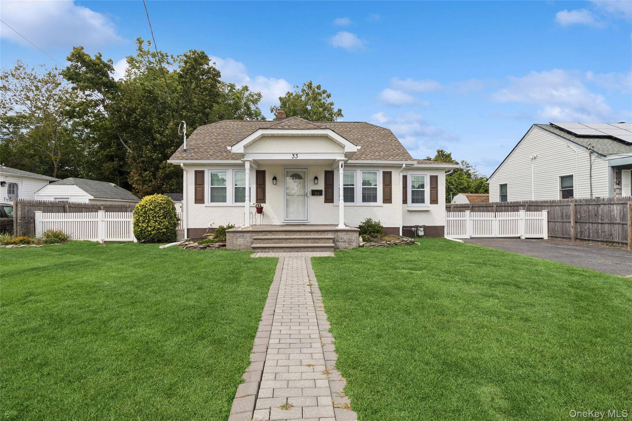 Welcome to this charming 3 bedroom, 1 bathroom home nestled in the heart of Patchogue Village.