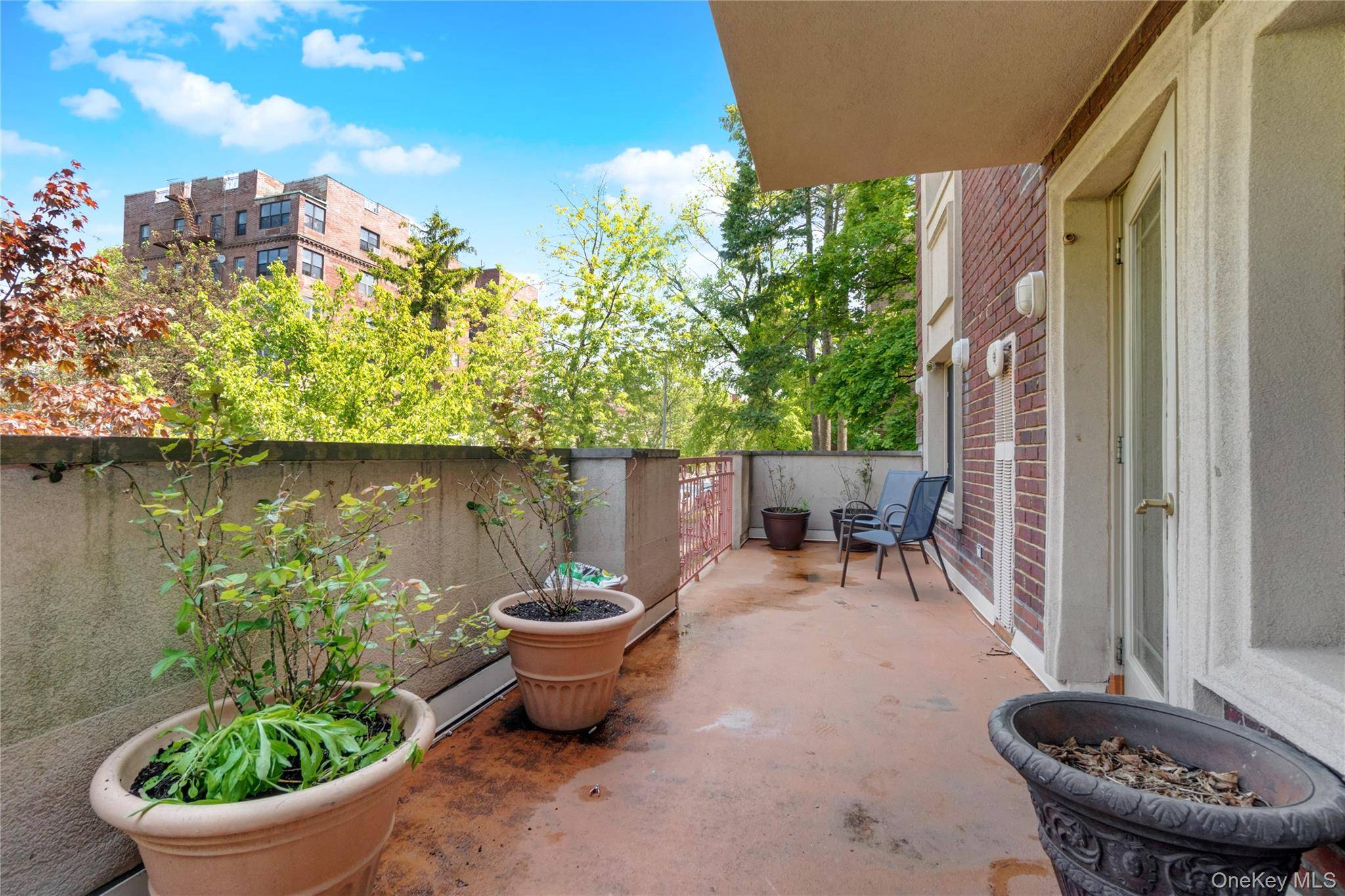 Stunning 2 bedroom, 2 bathroom condo right in the heart of Jamaica Hills just coming to market !