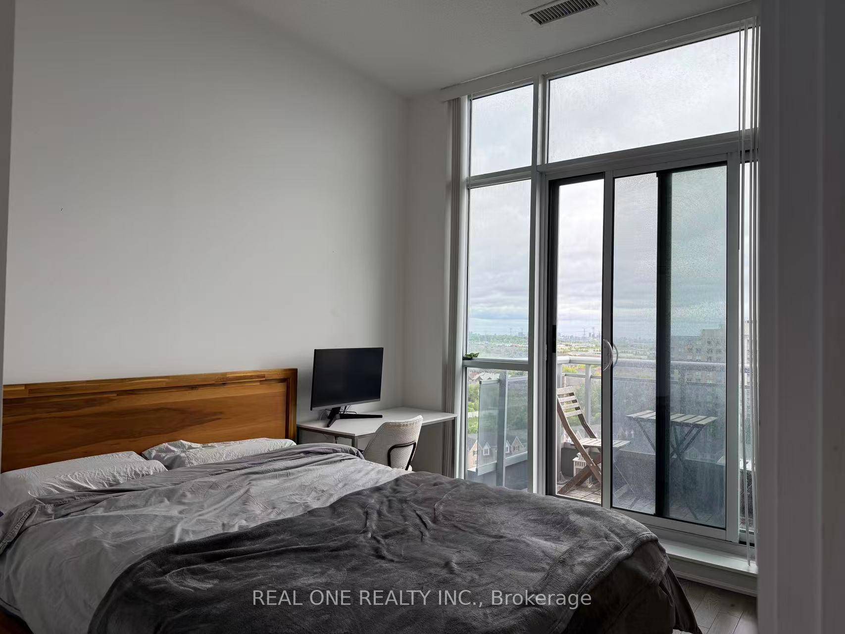 Welcome To Living At Beverly Hill Resort Residences.