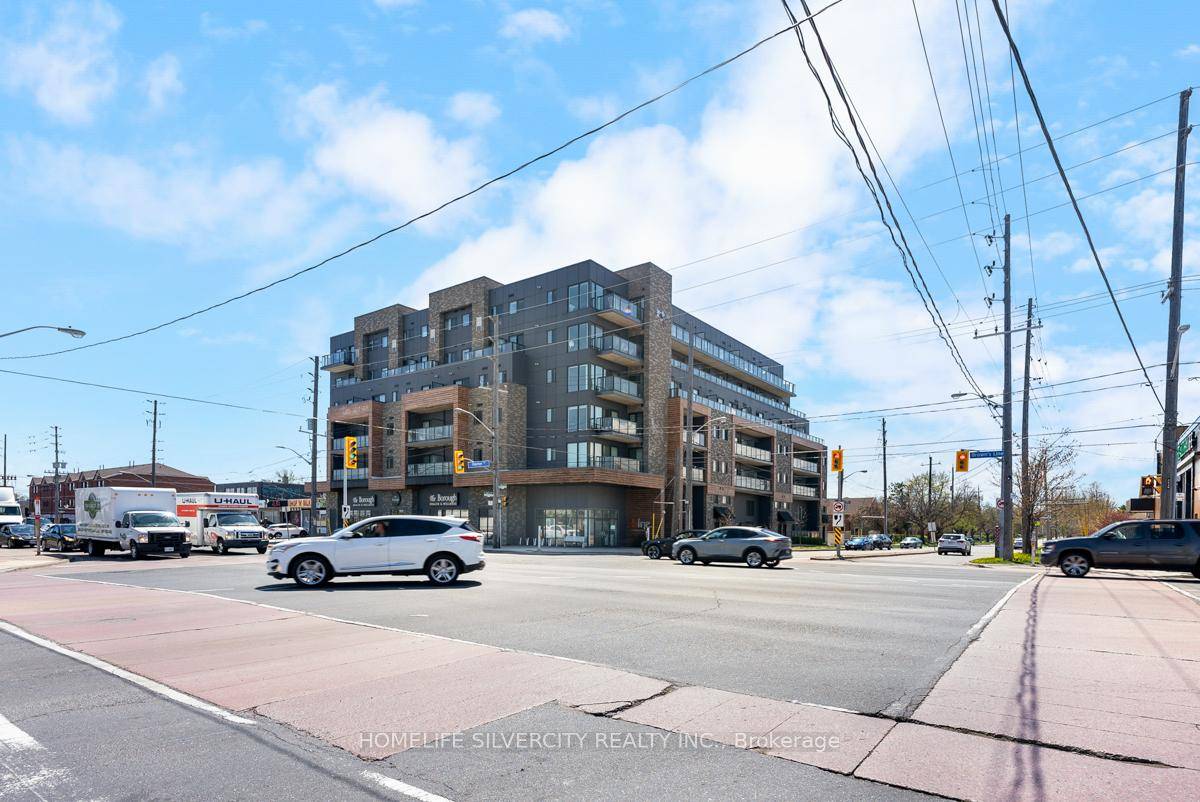 Welcome to B Line Condominiums, a modern and stylish 1 bedroom, 1 bathroom suite in the heart of Etobicoke's Alderwood community.