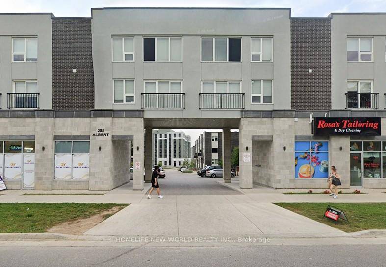 Client Remks Finest condo town home in the heart of university area !