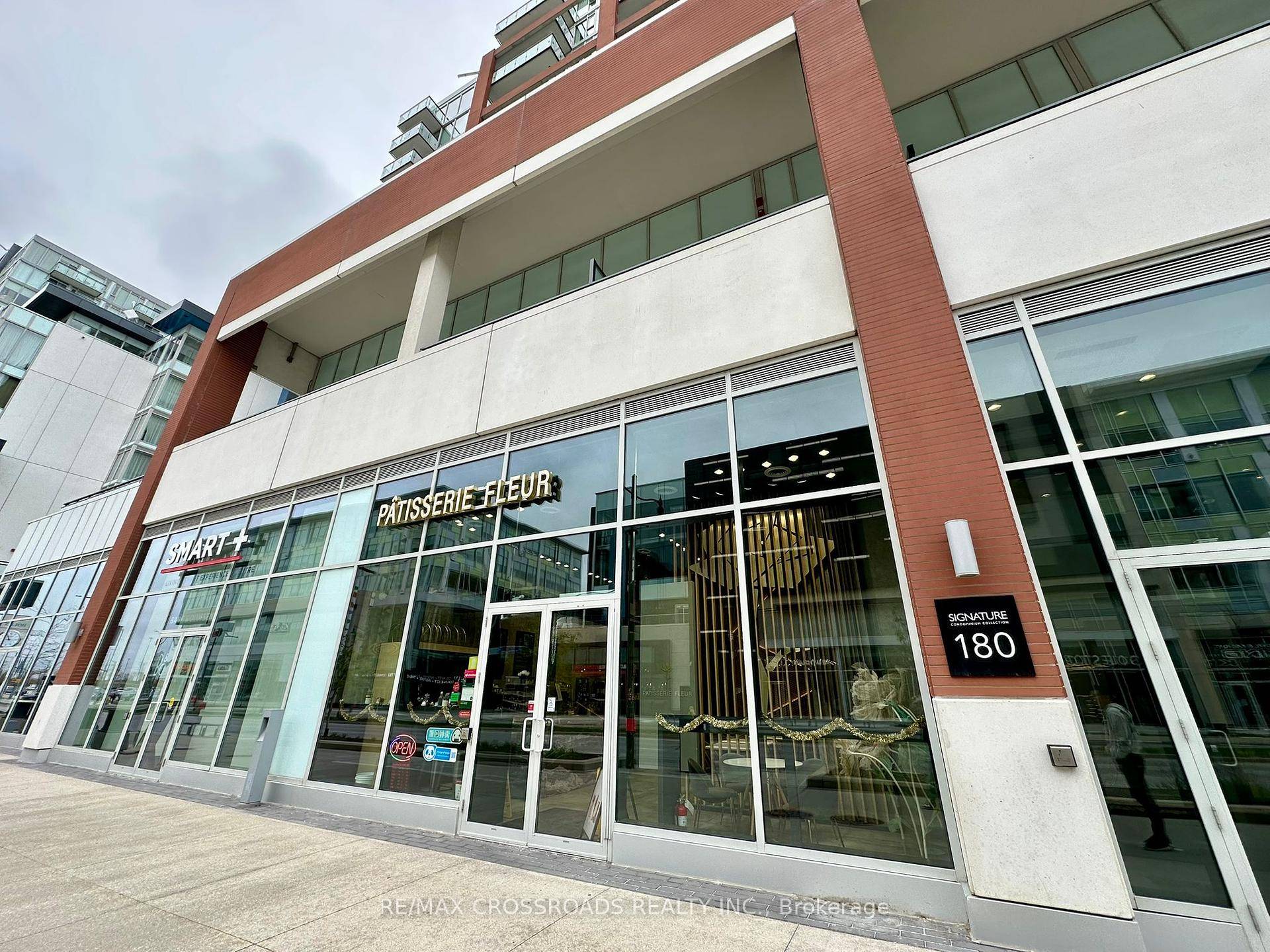 Exceptional opportunity to own a well established non franchised brand with menu flexibility in a prime downtown Markham location !