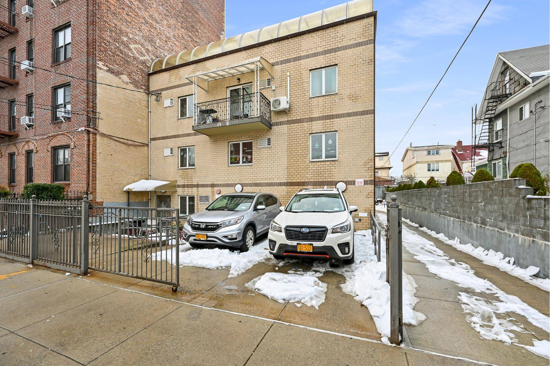 A must see modern three bedroom two full bathroom penthouse condo.