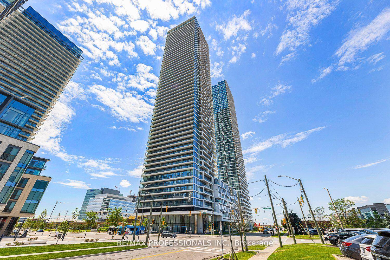Location Location ! ! 2 Bed 2 Bath CORNER UNIT In The Stunning Transit City 3 Condominium Building Located In The Vaughan Metropolitan Centre VMC.
