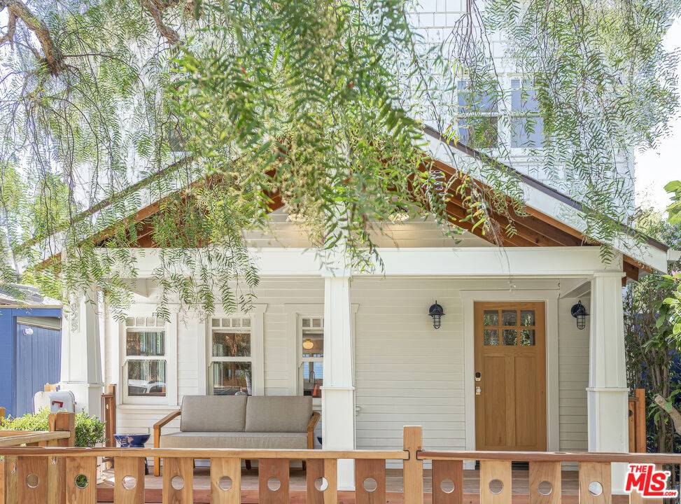 825 Superba Ave 5BR Marina Del Rey La