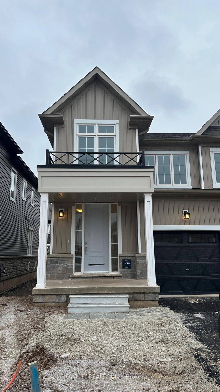 Available Immediately for Lease !