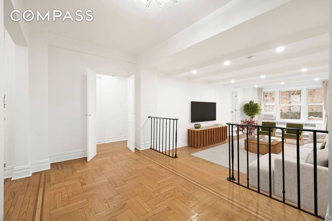 Beautifully Renovated Corner Co op Unit in the Heart of Carnegie Hill This renovated 3 bedroom, 2 bathroom corner residence offers an exceptional blend of prewar charm and contemporary comfort.