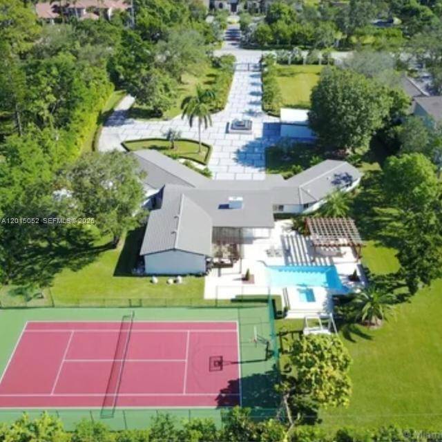 Occasionally, a property is so exquisite, so extraordinary, it stops you in your tracks.