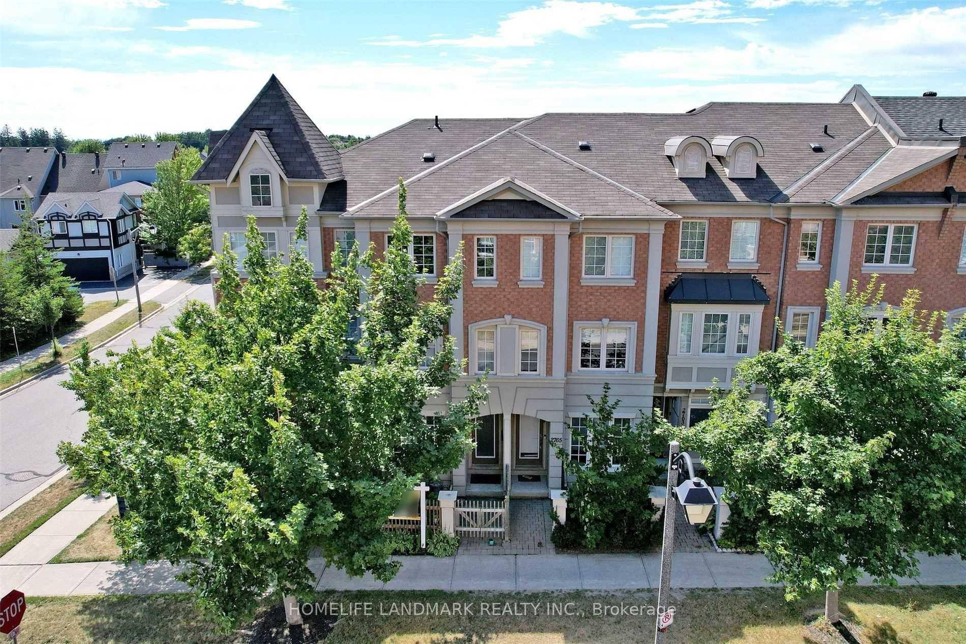 Well Maintained 3 Story Townhouse In Upper Cornell, Two 3Pc Ensuite Bdrms, Upgraded Hardwood Floor Thru O Living amp ; 3rd Fl.