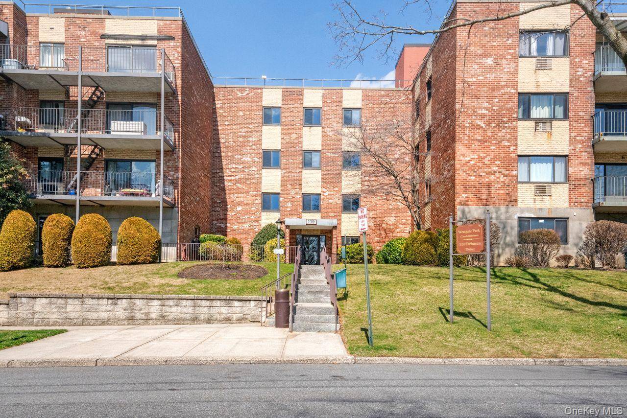 Enjoy Luxury Living In This 3 Bedroom 2 Bath Condo, Located In The Sought After Westgate Park Development.